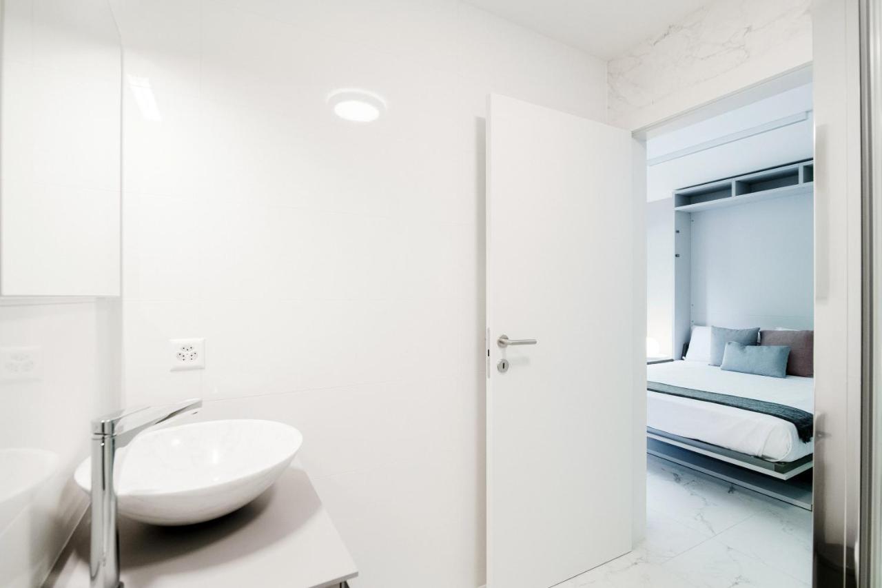 Grey Studio 9 - Locarno Centro Bagian luar foto